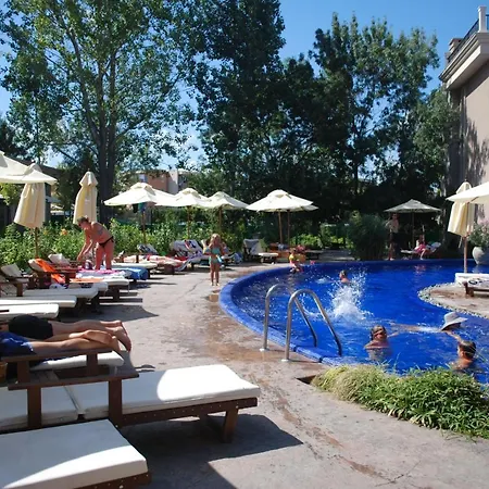 тwo Bedroom Children Friendly شقة