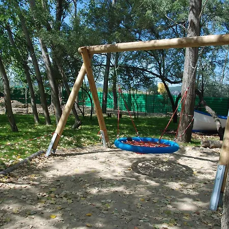 тwo Bedroom Children Friendly شقة